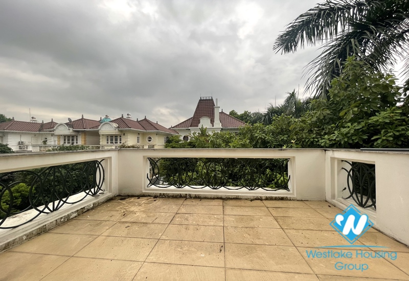 Large house for rent in D block, Tay Ho, Hanoi